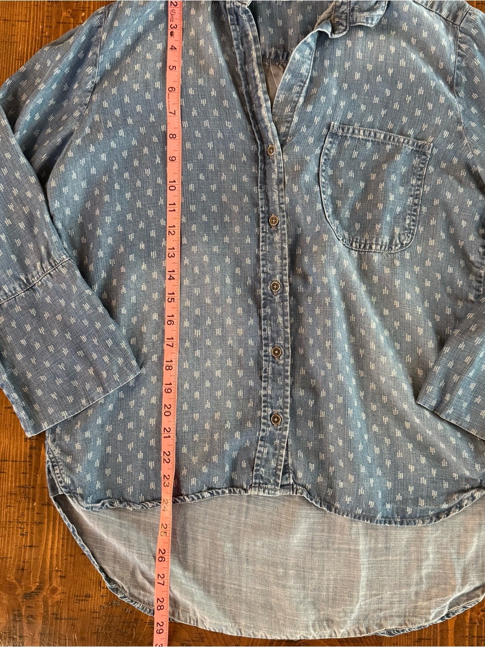 Cloth & Stone Denim Distressed Button Down with White Pattern Sz Medium EUC - Picture 5 of 9